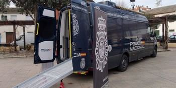 Policía Nacional ofrece unidad móvil para renovar DNI y pasaporte en Alovera