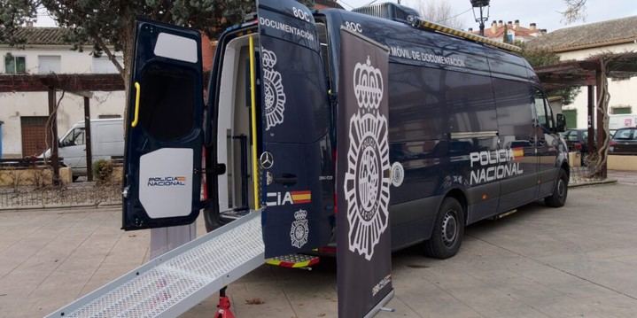 Policía Nacional ofrece unidad móvil para renovar DNI y pasaporte en Alovera