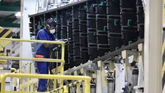 La producción industrial cae 6,2% en febrero en Castilla-La Mancha