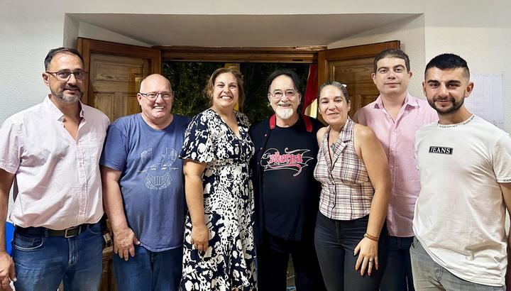 Torrejón del Rey arranca sus fiestas con Sherpa como pregonero y respaldo de cargos de VOX