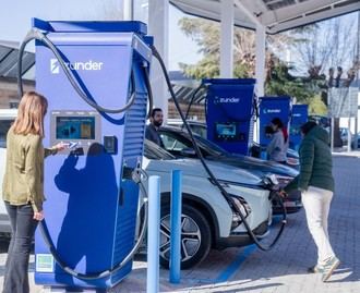 El 71% de los conductores eléctricos planea viajar en Semana Santa