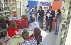 Un instante del acto de presentación de las agendas en Marchamalo.