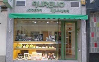 La joyería Aurelio se encuentra en la calle Condesa de la Vega del Pozo, 4 en Guadalajara.