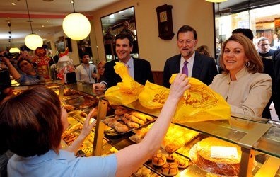 Rajoy visitó el miércoles Guadalajara, el jueves lo hizo Llamazares, y el domingo Aznar. ¿Quiere Barreda que Zapatero visite Guadalajara?