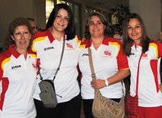 Ascensión Moncada a la izda y Cristina Mota a la dcha con otras dos participantes de la selección de España