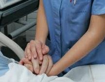 Finlandia busca enfermeras en España a 2.700 euros