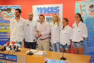 Regreso esperado de las 24 horas de natación de Guadalajara en las Ferias 2011