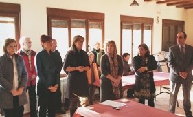 La presidenta de la Diputación Provincial asiste a la inauguración del Ayuntamiento de Tobillos 