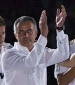 El Real Madrid renueva a José Mourinho hasta 2016