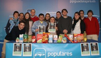 Las Nuevas Generaciones del PP pone en marcha un año más su campaña solidaria de recogida de alimentos
