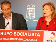 A Pérez León no le gusta nada el presupuesto de Guarinos de la Diputación y dice que es "sectario, poco solidario, destruye empleo, aumenta el gasto corriente y solo beneficia a los bancos"