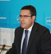 Rodríguez califica de “injustificados e injustificables” los ataques de García-Page a Carmen Riolobos