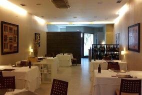 La guía Michelin otorga una estrella al restaurante Maralba de Almansa (Albacete) y se la quita al Tierra del Hotel Valdepalacios de Torrico (Toledo). 