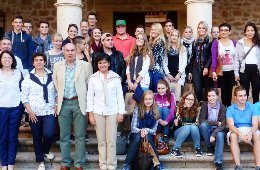 Ayuntamiento de Sigüenza recibe a una delegación de estudiantes suizos de Segontiae