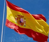 El Gobierno actúa contra los 94 consistorios que no izan la bandera