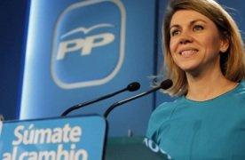 La reina que llegó del frío cuchillo en ristre