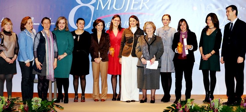 Cospedal: La igualdad real está en tener todos el mismo acceso al mundo laboral; y en la capacidad de decidir lo que queremos ser y a lo que nos queremos dedicar