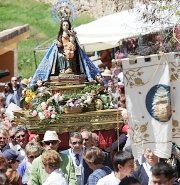 Unos 3.500 kilos en alimentos y cerca de 6.000 euros de la Marcha Diocesana a Barbatona a Cáritas