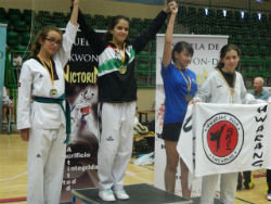 El taekwondo de Alovera se abre un hueco en la competición nacional