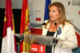 El PSOE asegura que el Hospital de Guadalajara cerrará más del 40% de las camas este verano