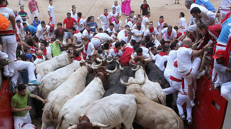 Montonera y Tapon en el séptimo encierro de San Fermín