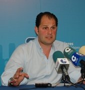 El PP de Yebes condena las pintadas aparecidas en el pueblo y denuncia las veladas acusaciones que hacen el alcalde y el PSOE