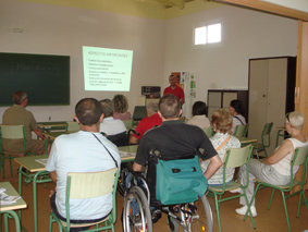 La Diputación apoya la actividad de COCEMFE con los discapacitados