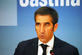 Condado: El hecho de que el agua sea o no potable no lo dictamina una decisión política, sino que se basa en unos informes técnicos realizados tras análisis científicos