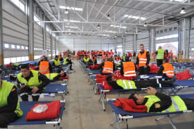Cruz Roja realizó con la UME un simulacro sobre cómo atender a los damnificados por una catástrofe 