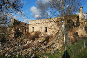 La Plataforma Salvar Bonaval entregará centenares de cartas de denuncia sobre el estado del monasterio