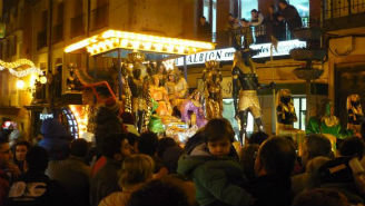 Los Reyes visitan todas las localidades de la región en una sola noche