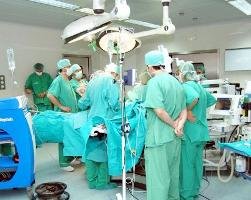 Castilla-La Mancha reduce en 2.000 personas la lista de espera quirúrgica en un año 