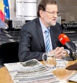 Navidad sin muletas y 'sin humos' para Mariano Rajoy y su mujer Viri en Sanxenxo 