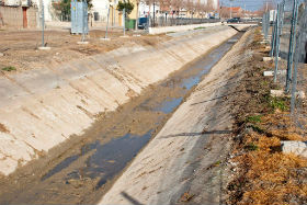 El Alcalde reclama a la Comunidad de Regantes la reparación del vaso del Canal del Henares a su paso por Marchamalo