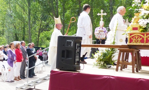 La presidenta de la Diputación asiste a la tradicional Peregrinación a la Virgen de la Hoz 