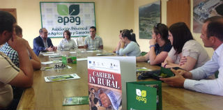 Jóvenes rumanos completan en Guadalajara su formación en explotaciones agrícolas