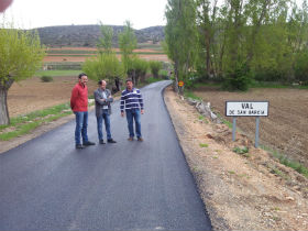 Más de un millón de euros invertidos en arreglar las carreteras de Muduex, Zorita y Val de San García