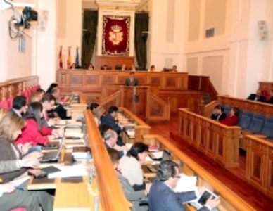 Las nuevas Cortes de Castilla La Mancha tendrán 33 diputados autonómicos, 16 menos que en la actualidad