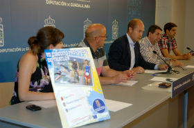 Cientos de deportistas ya están inscritos en el VII Circuito Provincial de Triatlón que arranca este sábado