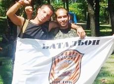 ¡España y los españoles somos así! Dos jóvenes españoles se pasan a la milicia prorrusa en Ucrania 