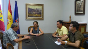Guarinos mantiene una reunión de trabajo con la Asociación Provincial de Empresarios de la Construcción