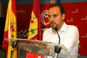 El PSOE expresa su apoyo a los trabajadores de lucha contra incendios y a los vecinos de los municipios afectados