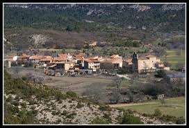 Carrascosa de Tajo se engalana para celebrar las Fiestas Patronales en honor al Santo Cristo