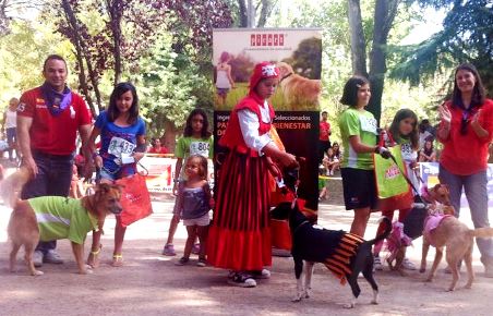 110 participantes en el IV Concurso Canino sin Raza