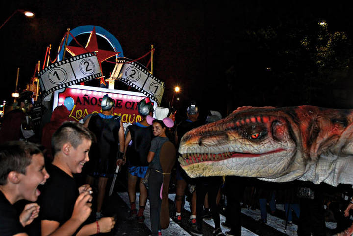 Belén Sánchez, ganadora del concurso de fotografía del Desfile de Carrozas de Azuqueca