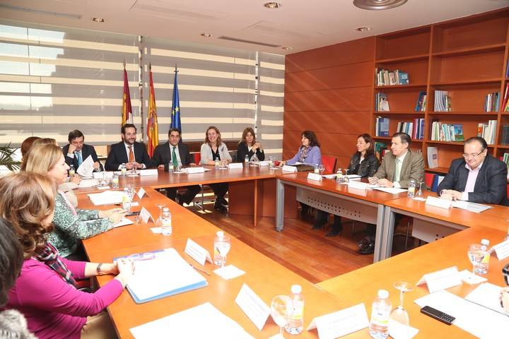 Castilla-La Mancha constituye la Comisión Regional de Protección Jurídica del Menor