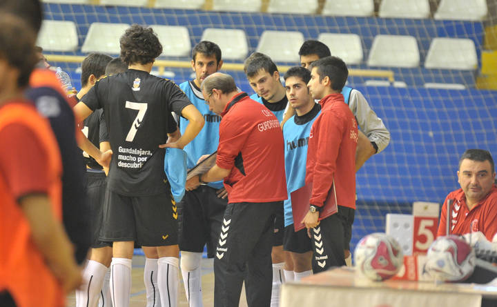 El CDE progresa, pero se queda sin premio