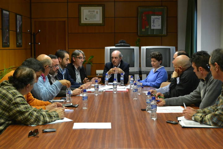 El Consejo provincial de Caza muestra su satisfacción por el desarrollo de la declaración de comarca de emergencia cinegética de ciervos en la comarca de Molina de Aragón 