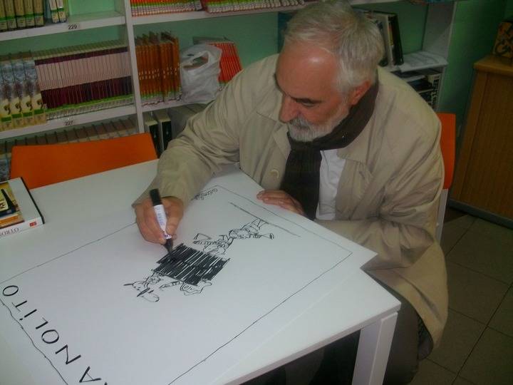 El ilustrador de “Manolito Gafotas” cede un dibujo a la asociación contra el cáncer de Alovera