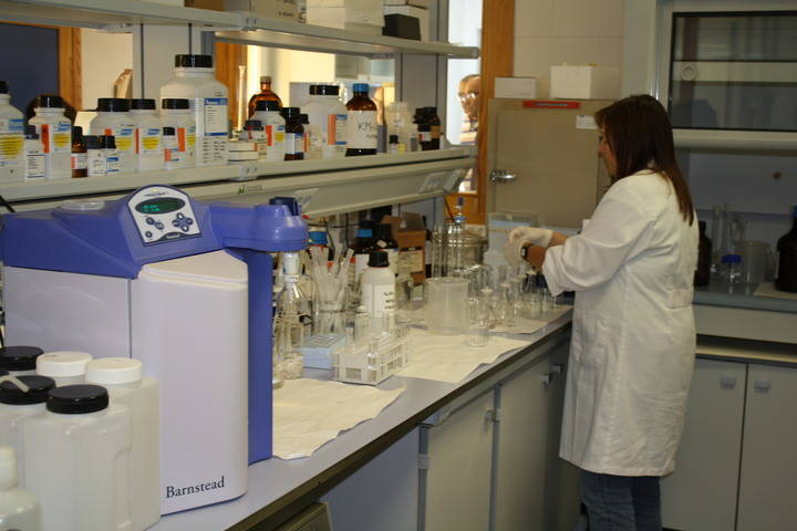 La MAS renueva la certificación de calidad ISO 9001que posee el laboratorio de la ETAP desde diciembre de 2009
